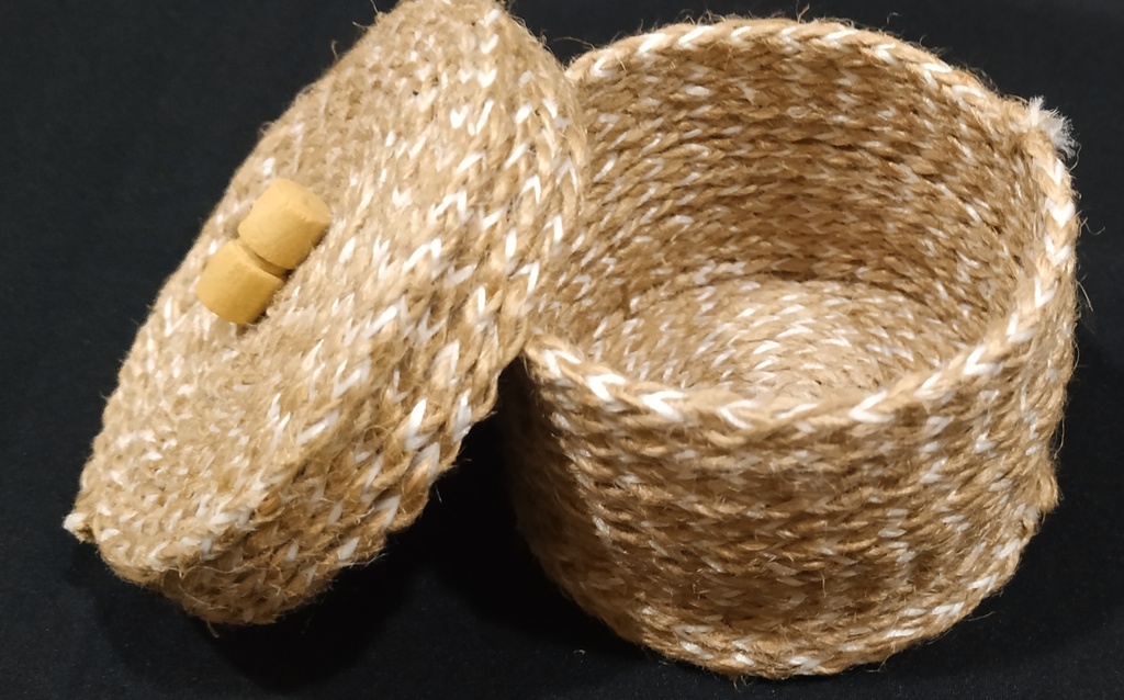 Jute Gift Box Small (6.5 X 4.5 CM) (Gift_Box-01)