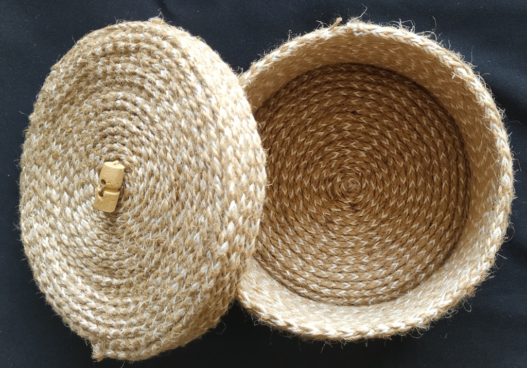 Jute Gift Box Big (12 X7 CM) (Gift_Box-01)