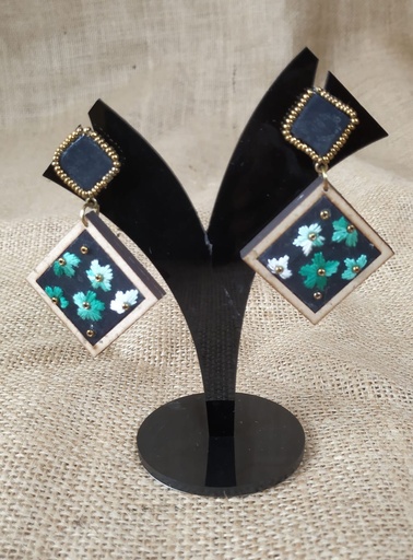 2023 - Earring - 001